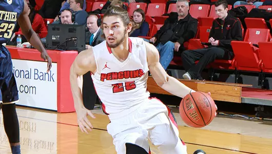 Penguins Pull Away in Second Half to Beat Thiel, 69-55 Image