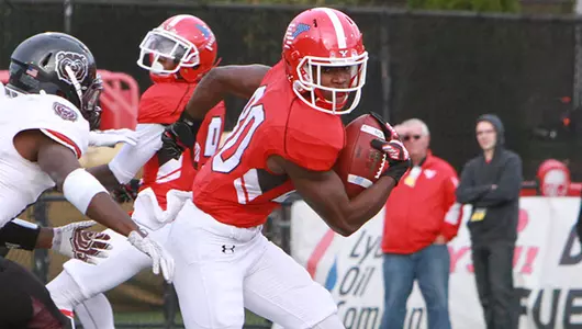 Total Team Effort Leads Football to 47-7 Win over Missouri State Image