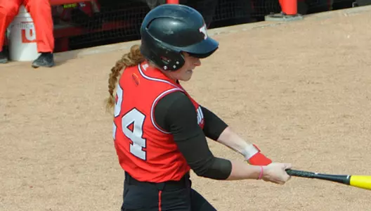 Miscues Hurt Softball in 8-7 Loss at Wright State Image