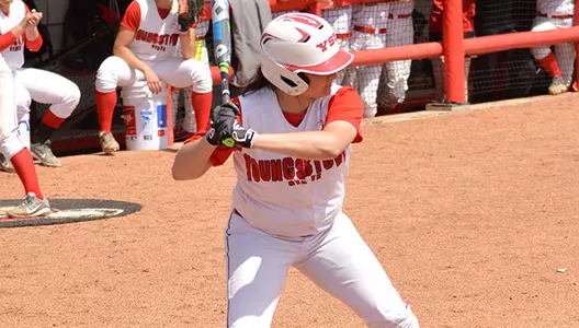 Softball Drops 9-7 Decision to Valparaiso Image