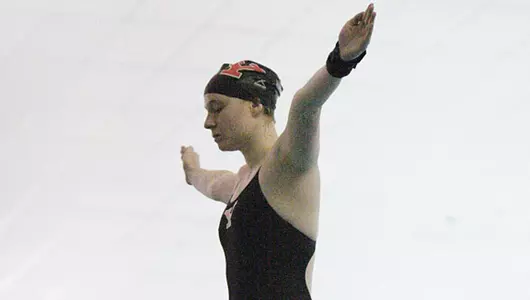 Glick, Stelter Pick Up Wins At YSU Diving Invitational Image