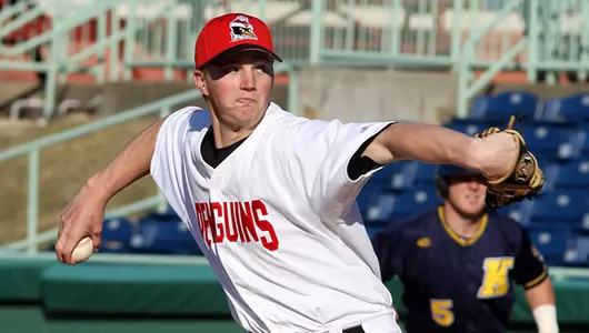 Baseball Earns Dramatic Sweep of Missouri Image