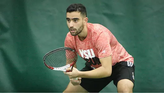 Guins Win Three Singles Matches Against Green Bay Image