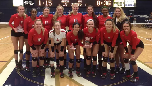 Volleyball Wins Akron Invitational With Two Wins on Saturday Image