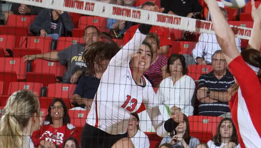 Volleyball Drops a Pair at Flyer Classic Image