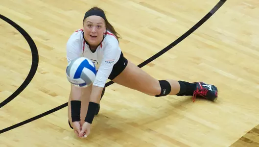 Three Reach Double Digits in Kills in Loss to Wright State Image