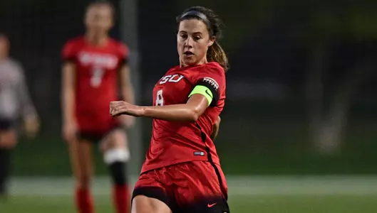 Marissa Martin Scores Third Goal of the Season in 2-1 Loss to UIC Image