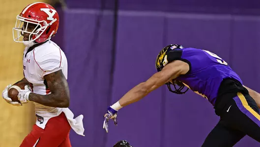 Penguins Rally Late But Fall Short at UNI, 19-14 Image