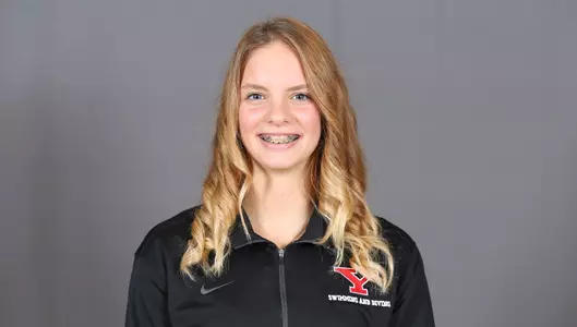 Jurinovics Sets 400 IM Record in Dual at Oakland Image