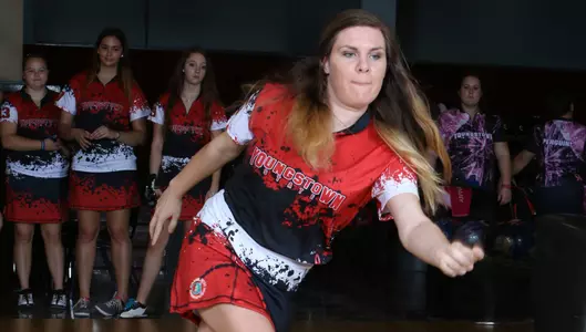 Bowling Goes 3-1 in Team Play at Brunswick Bearcat Open Image