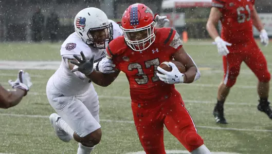 Penguins Turn In Solid Performance in 38-10 Senior Day Victory Over MSU Image