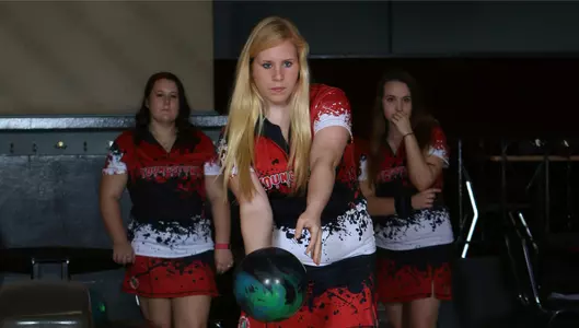 Victory Over Valparaiso Highlights Day One at Crusader Classic Image