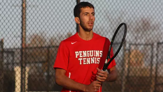 Penguins Sweep Southern Ohio Swing Beating Xavier 5-2 Image
