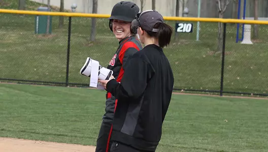 Softball Falls Twice at Winthrop Tournament Image