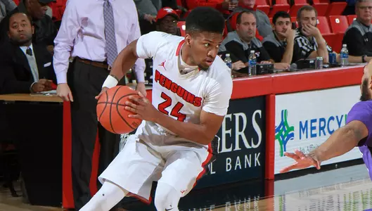 Cameron Morse Sets UIC Pavilion Scoring Record in 84-81 Loss to UIC Image