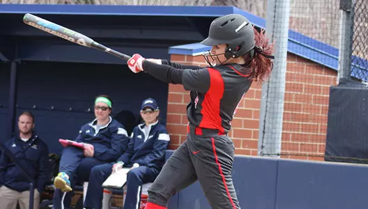 Maddi Lusk's Second Straight Shutout Leads Softball to Split at UNC-Wilmington Tournament Image