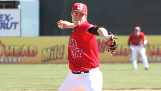Outstanding Pitching Leads UIC to Doubleheader Sweep of YSU Image