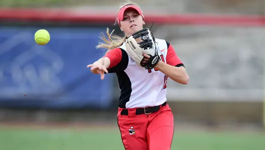 Softball Falls Twice to Kent State Image