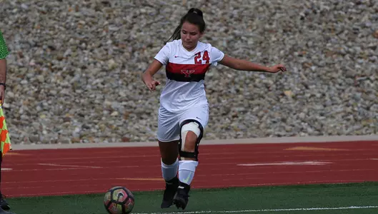 Women's Soccer Wins Third Straight With 4-0 Victory Over Southern Image