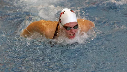 Penguins Win 10 Events in Dual Victory at IUPUI Image