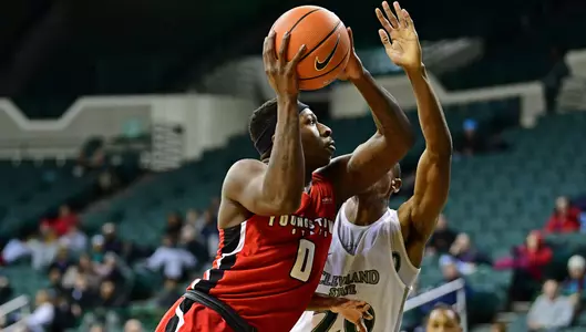 Men's Basketball Hosts Milwaukee Thursday Night in Horizon League Home Opener Image