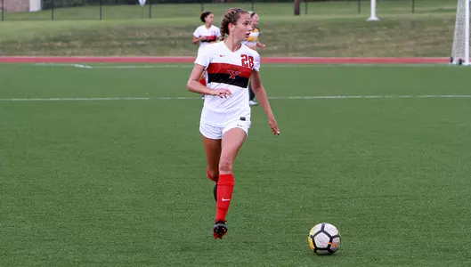 Women's Soccer Drops Home Finale, 3-1 Image