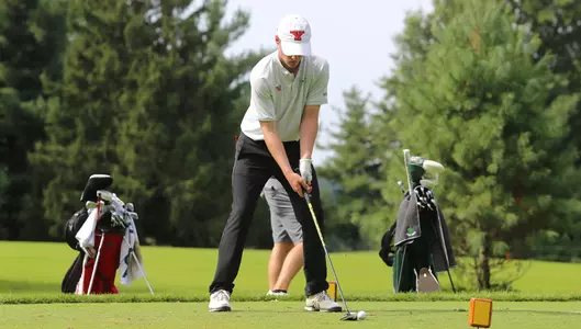 Scherr Leads Penguins at Firestone Invitational in Akron Image