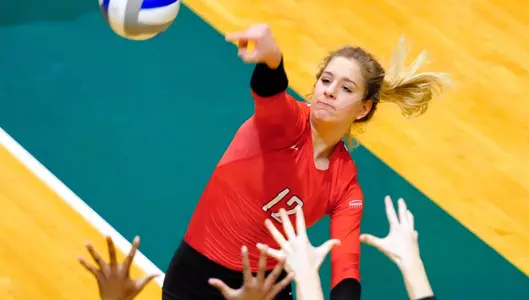 Thompson, Hughes Post Double-Doubles in Five-Set Loss to Oakland Image