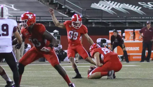 Kennedy's Late Field Goal Lifts Penguins Past Southern Illinois, 17-14 Image