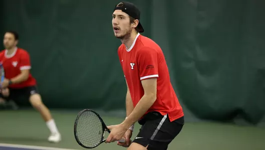 Penguins Wins Final Three Singles Matches to Beat Green Bay Image
