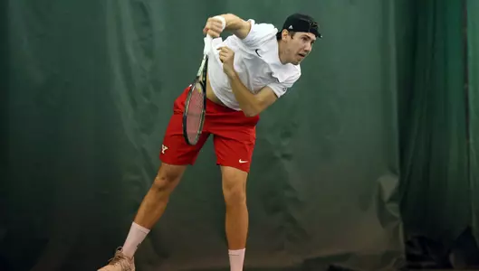 Penguins Defeat UIC 5-2 in Dual on Saturday Image