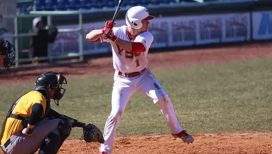 Raiders Use Long Ball to Beat Penguins 7-2 Image