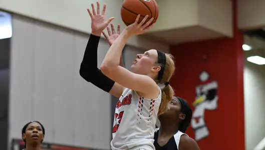 Big First Quarter Leads Penguins to 73-55 Win Over Cleveland State Image