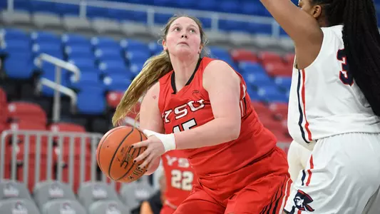 Offense Struggles in 58-43 Loss at Robert Morris Image