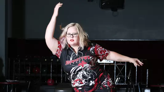 Bowling Beats Four Teams on Day Two in Houston Image