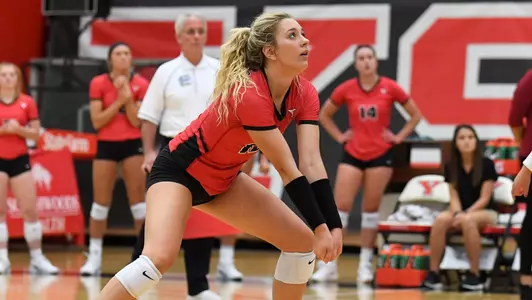 Thompson Collects 1,000th Career Dig at Oakland Image