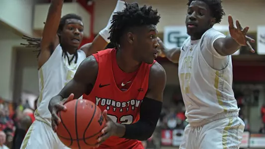 Men's Basketball Falls to Western Michigan, 66-64, on Last-Second Shot Image
