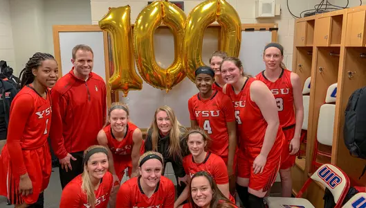 Barnes Gets 100th Win at YSU as Penguins Beat UIC 83-59 Image