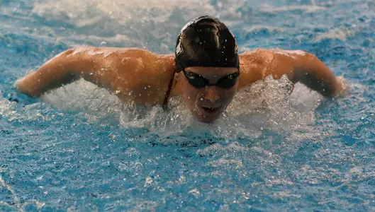 Weiskopf Places Sixth in One-Meter Dive at HL Championships Image