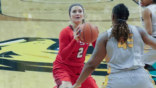 Smolinski Scores 1,000th Point as Penguins Fall 70-65 at Wright State Image