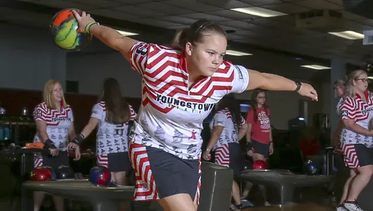 Win Over No. 3 Nebraska Highlights Day One for Bowling in Florida Image