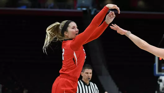 Penguins Drop Heartbreaker to Green Bay in Motor City Madness Semifinals Image