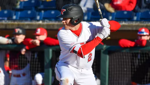 Glasser's Walk-Off Single Powers Penguins to 3-2 Win Over Pitt Image