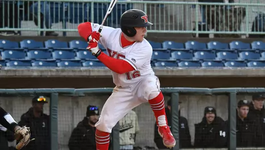 Clark, Glenn Lead Penguins to Series-Opening Win Over UIC Image