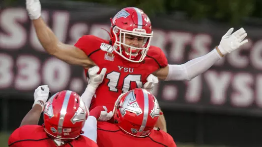 Penguins Use Huge Second Quarter to Defeat Robert Morris, 45-10 Image