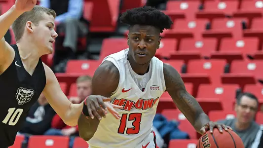 Penguins Drop Hard-Fought Decision to Wright State, 79-72 Image
