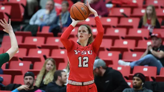 Penguins Fall at UIC, 59-53 Image