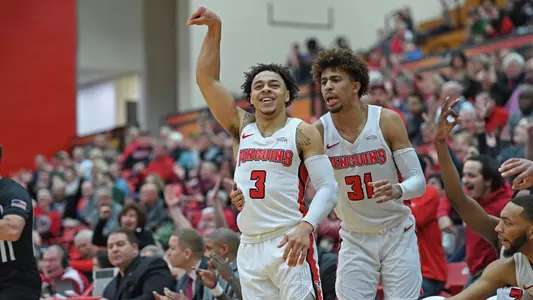 Quisenberry Goes Off for 41, Penguins Beat League-Leading Wright State 88-70 Image