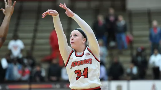 Second-Chance Points Doom Penguins in 67-54 Loss to Wright State Image