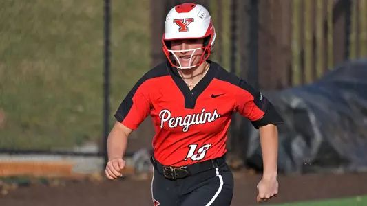 Softball Picks Up Two Wins at Memphis Tournament Saturday Image